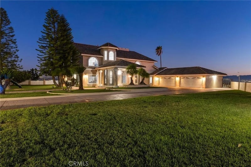 7077 Thunder Ridge Road