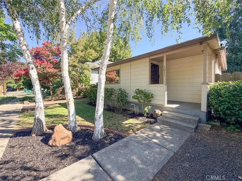 Photo of 1011 Normal Avenue, Chico, CA 95928 (MLS # SN26162080)