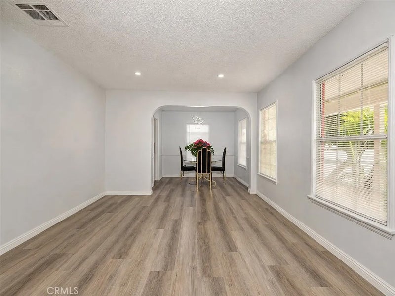 209 W 122nd