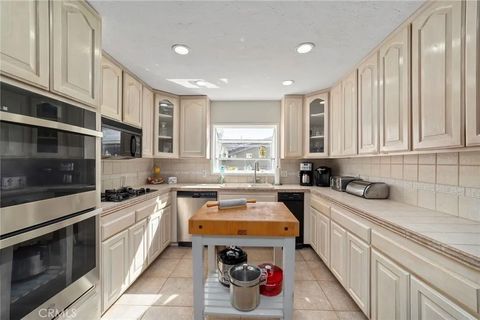 Tiny photo for 743 Magnolia Ave, Upland, CA 91786 (MLS # CV25245758)