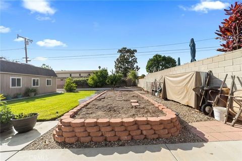 Tiny photo for 743 Magnolia Ave, Upland, CA 91786 (MLS # CV25245758)