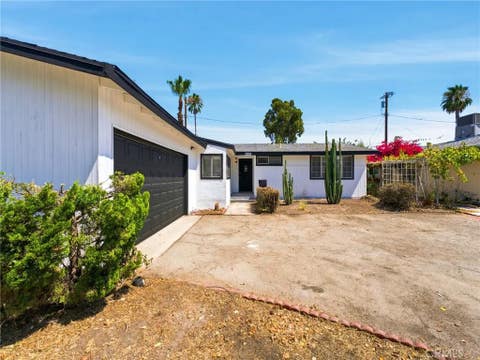 Photo of 12739 Hartland Street, North Hollywood, CA 91605 (MLS # OC26145063)