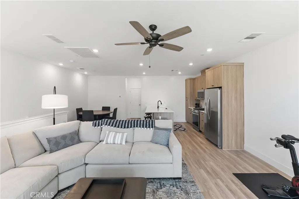 Photo of 579 N Adler LN, Clovis, CA 93611 (MLS # FR26165798)
