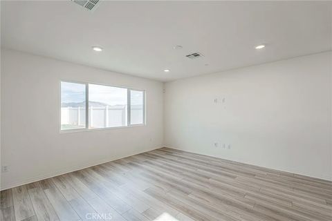 Tiny photo for 32184 Rambling Ct, Winchester, CA 92596 (MLS # IG25241375)