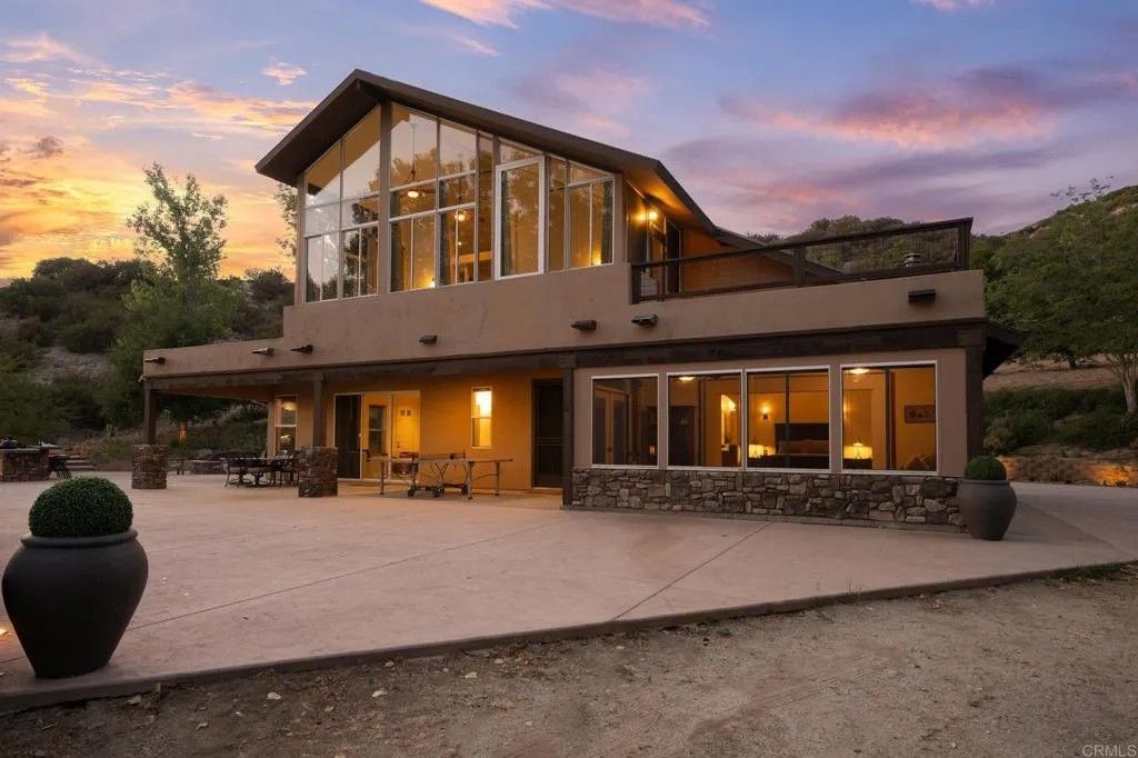 Photo of 26380 San Felipe Road, Warner Springs, CA 92086 (MLS # NDP2603223)