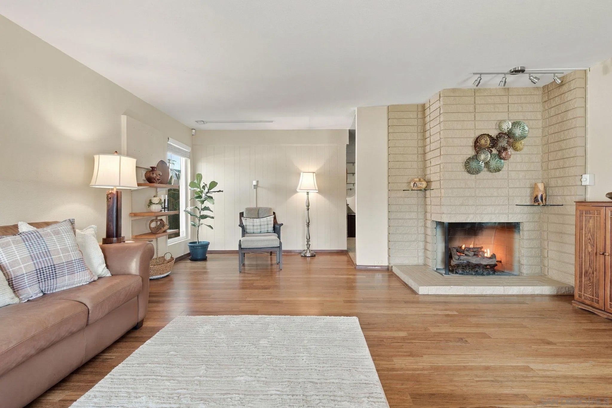 1137 Mona Place