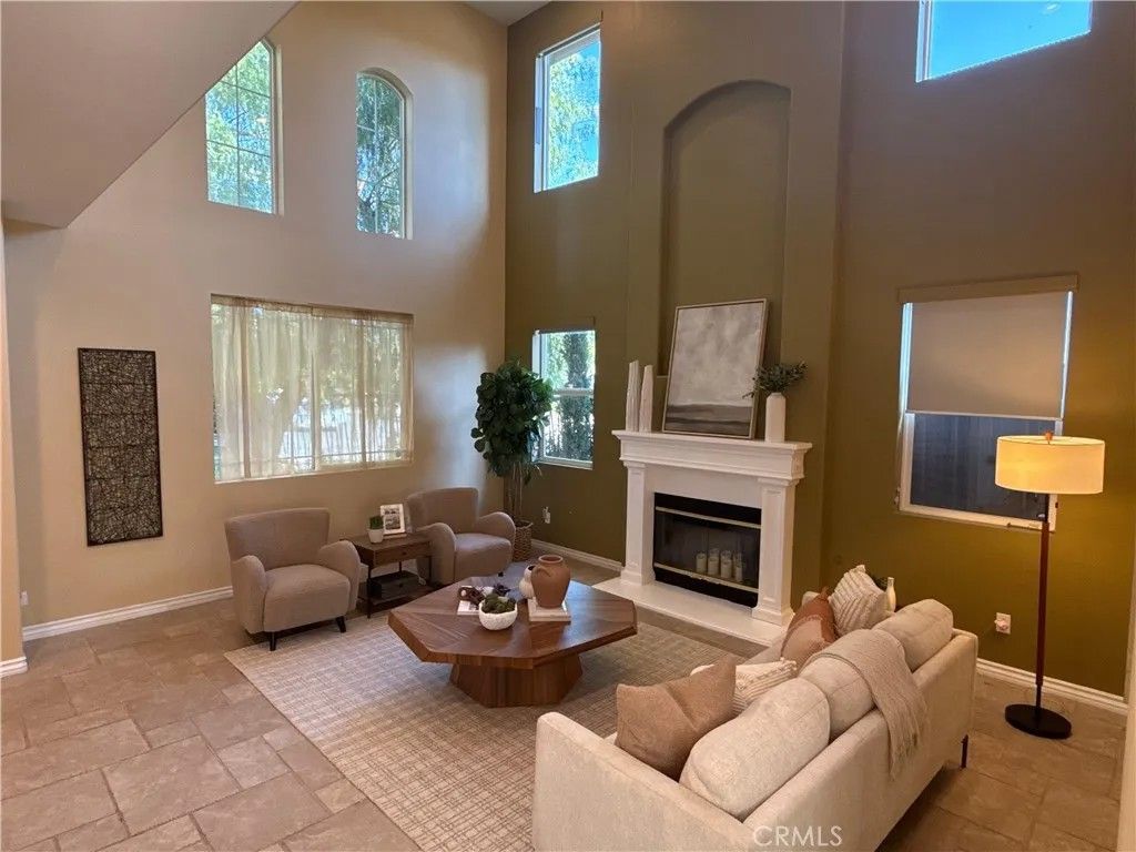 Photo of 8501 Browns Creek, Canoga Park, CA 91304 (MLS # SR26075291)