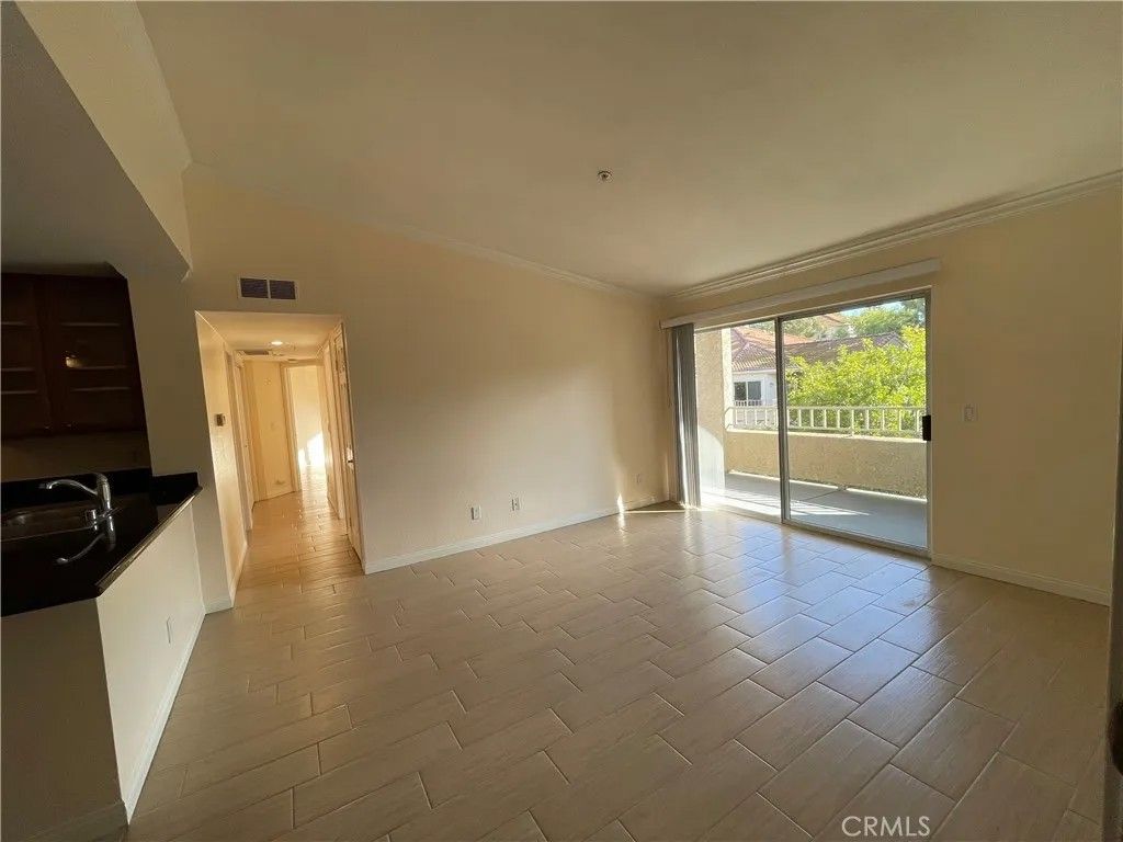 Photo of 1965 Las Colinas Circle #308, Corona, CA 92879 (MLS # IG25280364)
