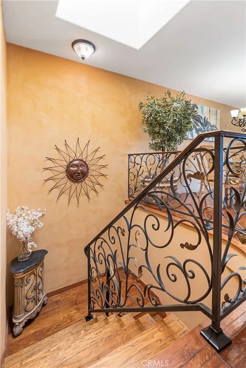 Tiny photo for 900 Vallecito Dr, Ventura, CA 93001 (MLS # SR25243923)