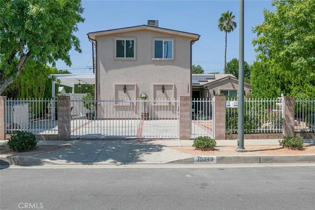 Photo of 15849 Malden Street, North Hills, CA 91343 (MLS # GD25270689)
