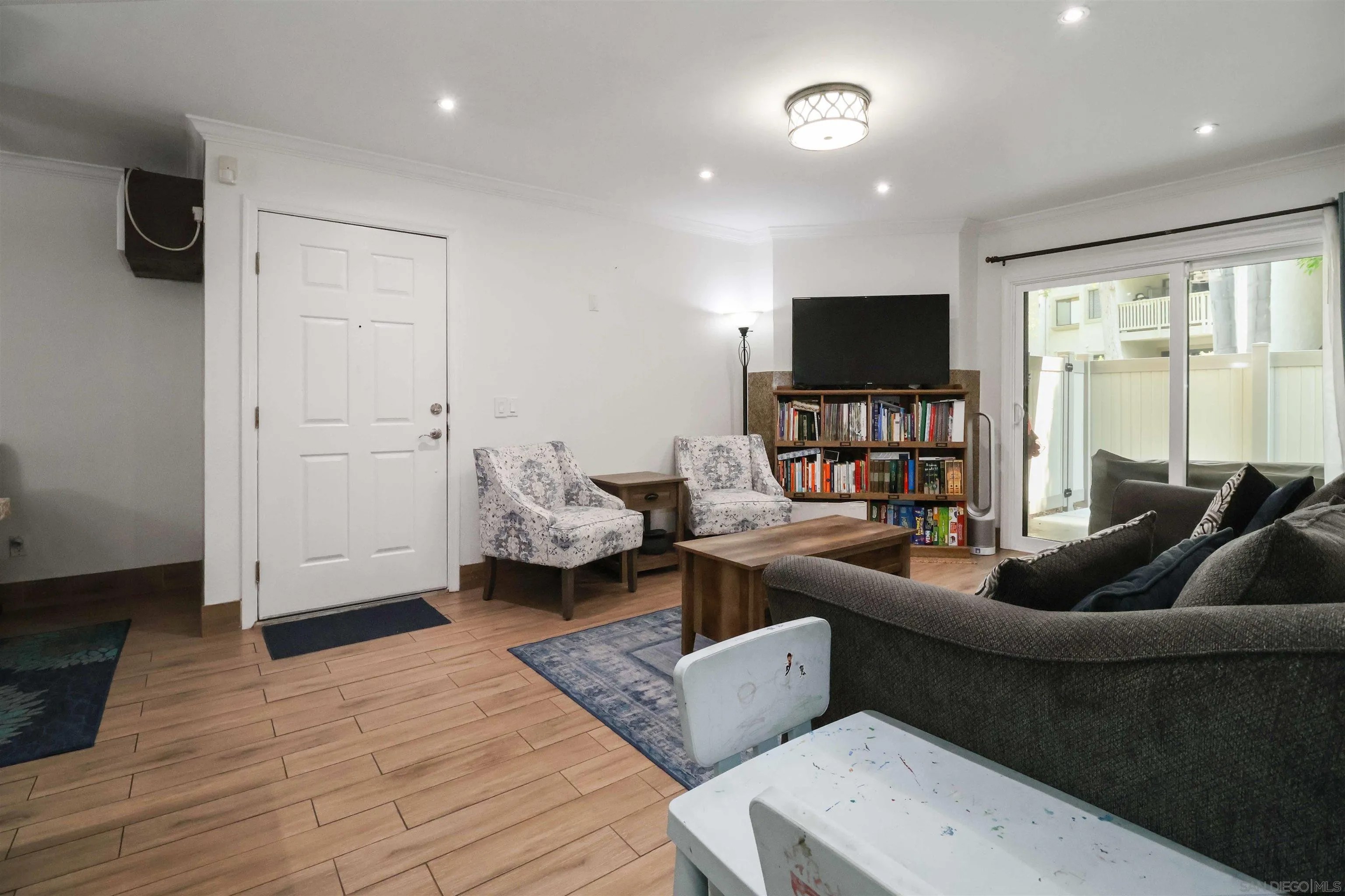 9939 Azuaga St H107