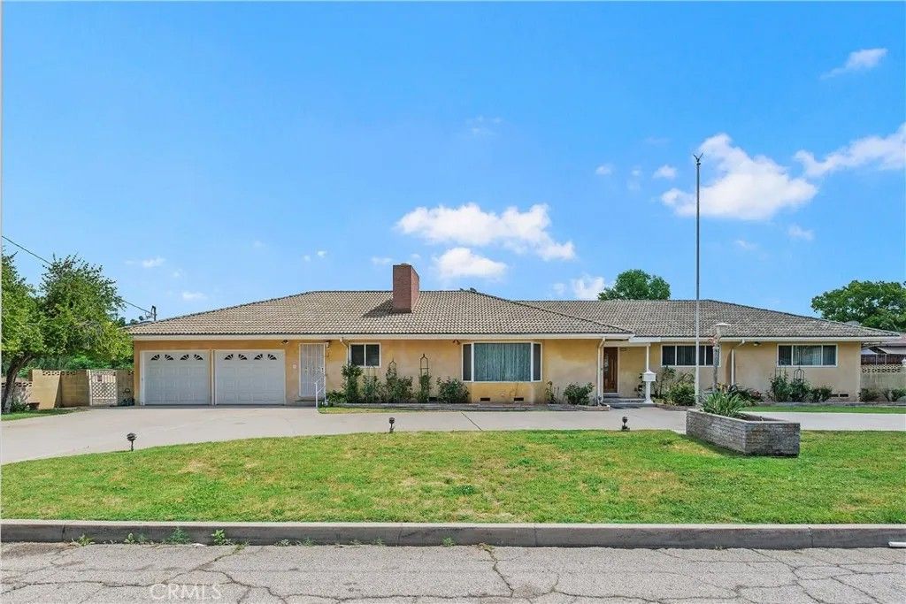 Photo of 3627 N F St, San Bernardino, CA 92405 (MLS # IG26069189)