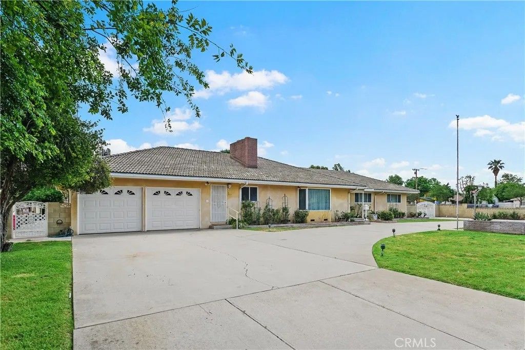 Photo of 3627 N F St, San Bernardino, CA 92405 (MLS # IG26069189)