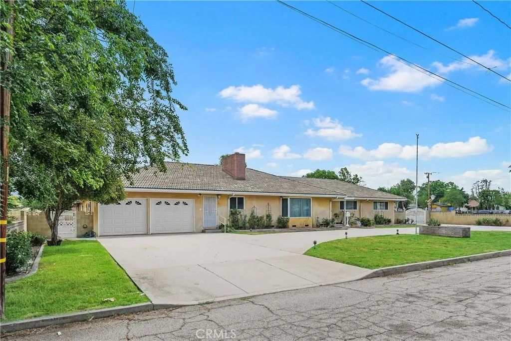 Photo of 3627 N F St, San Bernardino, CA 92405 (MLS # IG26069189)