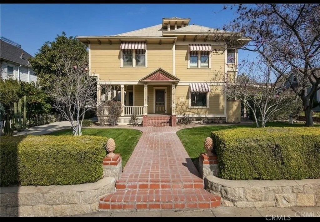 Photo of 511 Cajon St, Redlands, CA 92373 (MLS # WS26069529)