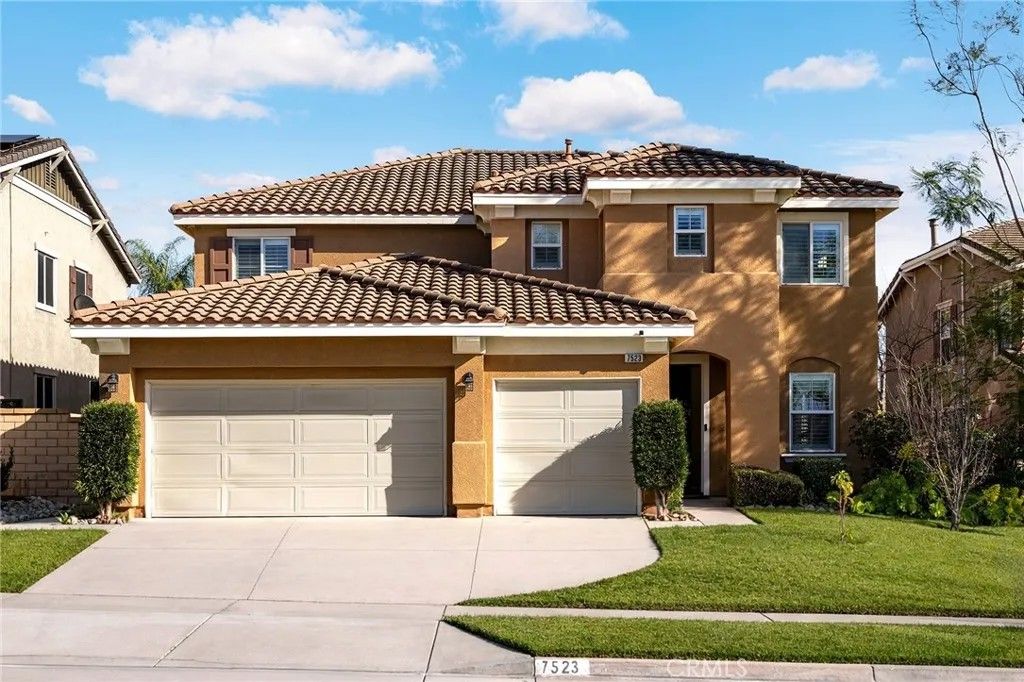 Photo of 7523 Wellington Pl, Rancho Cucamonga, CA 91730 (MLS # TR26037978)