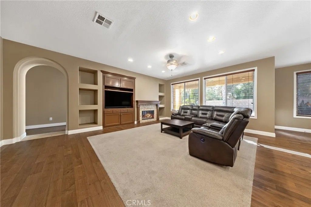 Photo of 29351 Castaway Court, Menifee, CA 92585 (MLS # SW25278026)