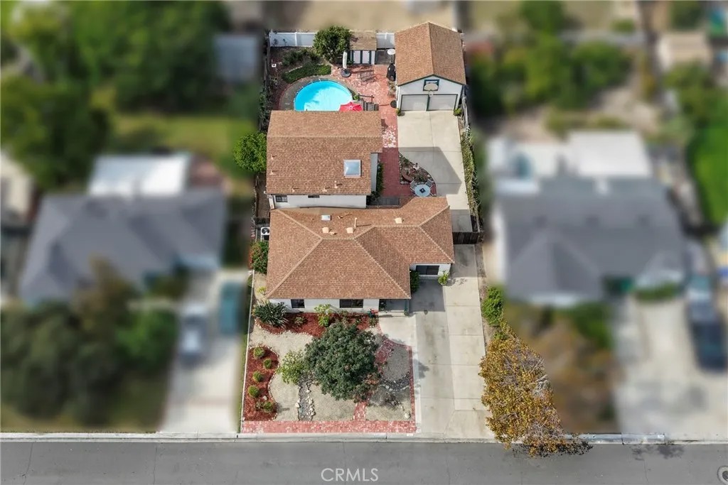 947 N Alamo Street