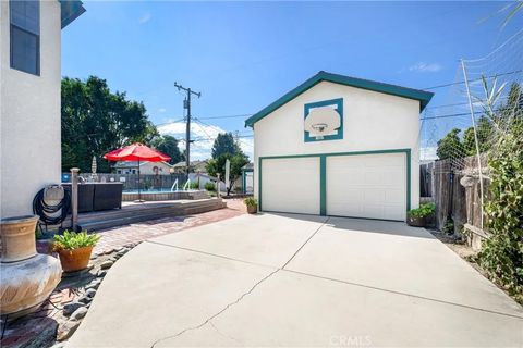 Tiny photo for 947 N Alamo Street, Anaheim, CA 92801 (MLS # PW25245833)