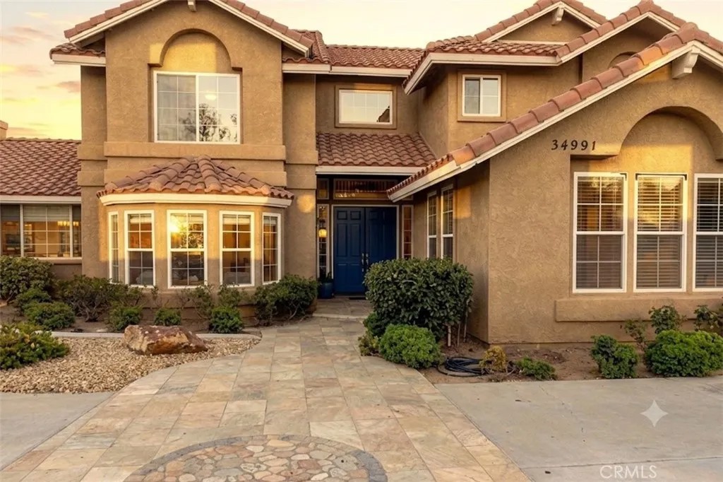 34901 Sweetwater Drive