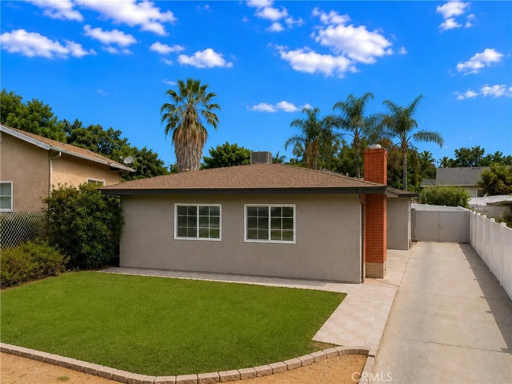 6057 Florence
