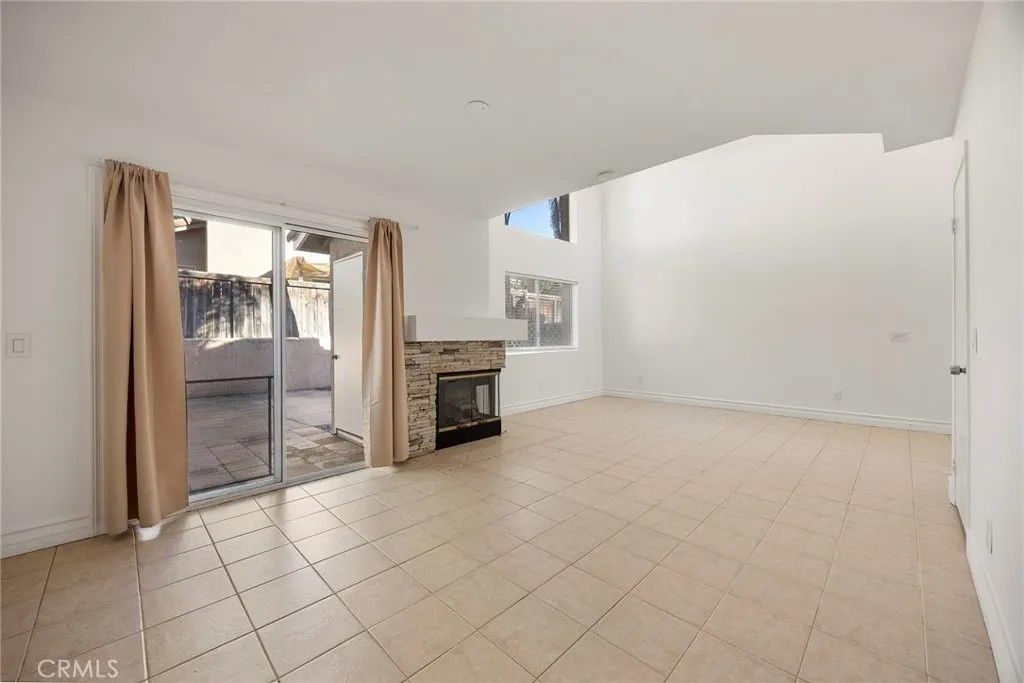 Photo of 2211 Ascot St, Corona, CA 92879 (MLS # PW26005450)