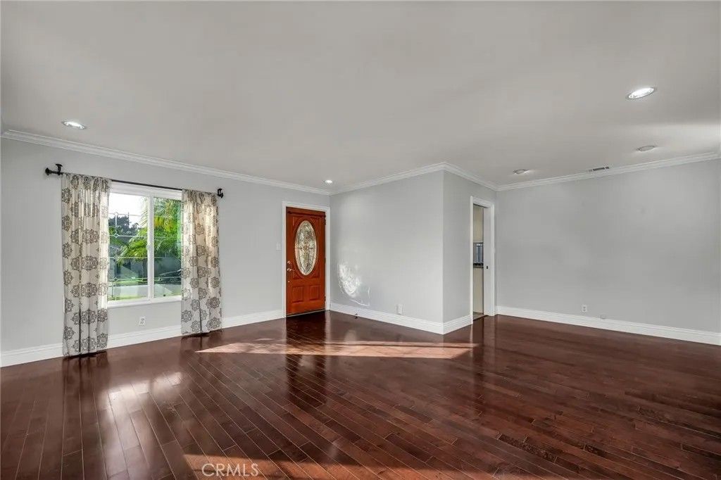 Photo of 21402 Mildred Avenue, Torrance, CA 90503 (MLS # SB26014465)