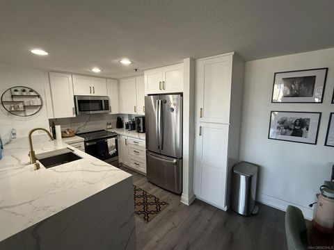 Photo of 1514 7Th Ave #403, San Diego, CA 92101 (MLS # 260006837)