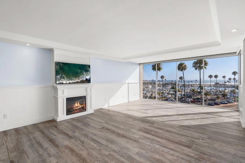 1200 Harbor Drive 3C