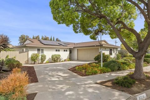Photo of 3218 Carolyn Circle, Oceanside, CA 92054 (MLS # NDP2602470)