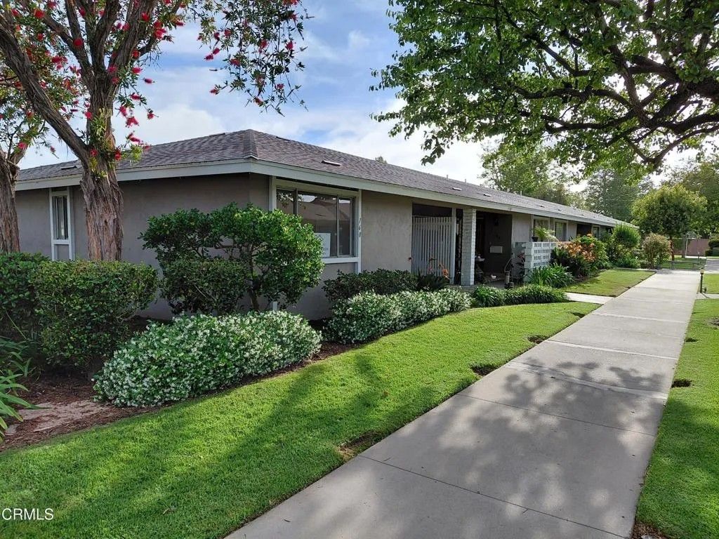 Photo of 160 W Fiesta Green, Port Hueneme, CA 93041 (MLS # V1-35705)