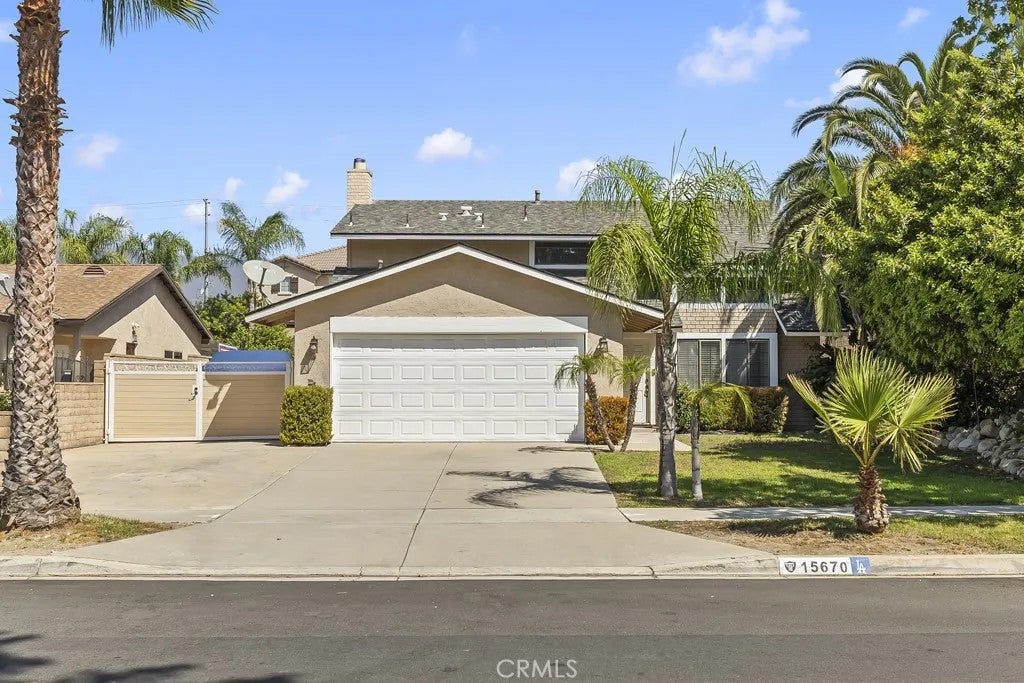 Photo of 15670 Jackson DR, Fontana, CA 92336 (MLS # CV26198186)