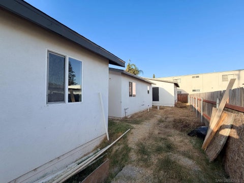 Photo of 625 K AVE, National City, CA 91950 (MLS # 260022907)