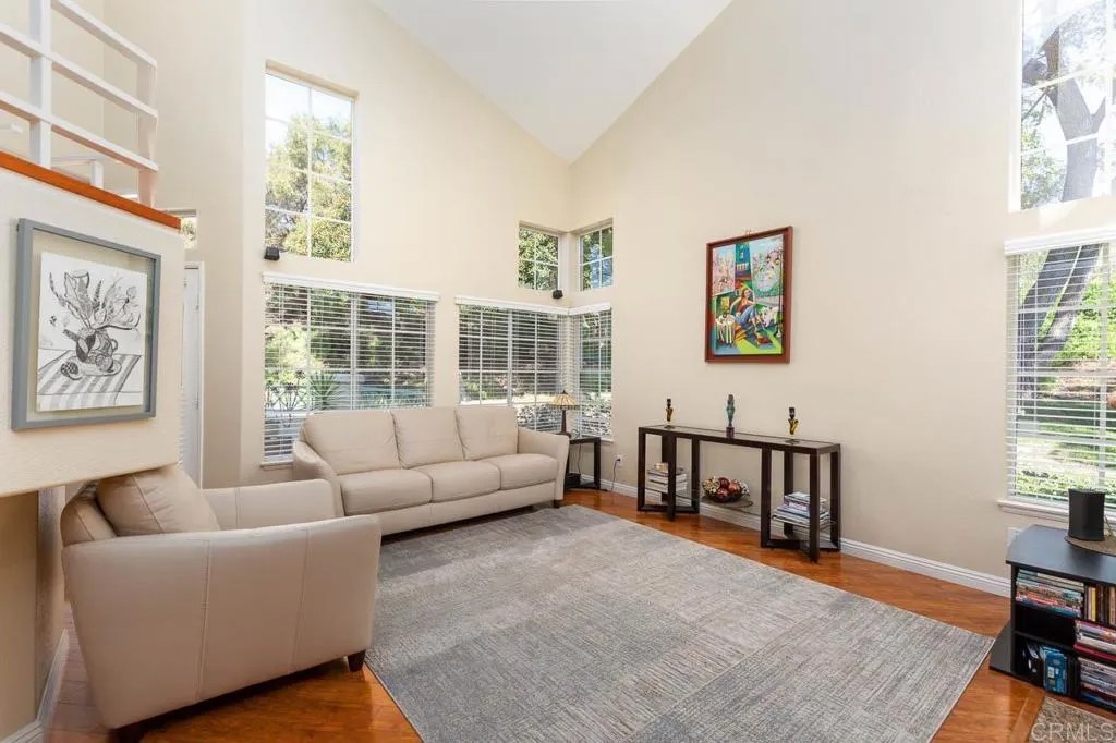 12642 Springbrook Dr E