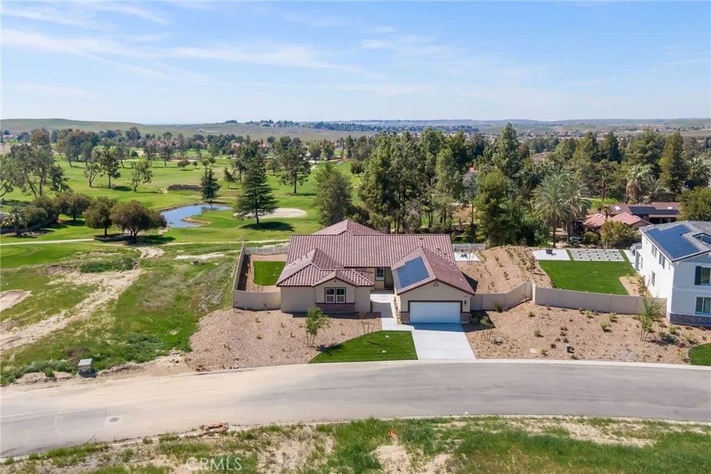 Photo of 5804 Levanto Street, Bakersfield, CA 93306 (MLS # HD26011200)