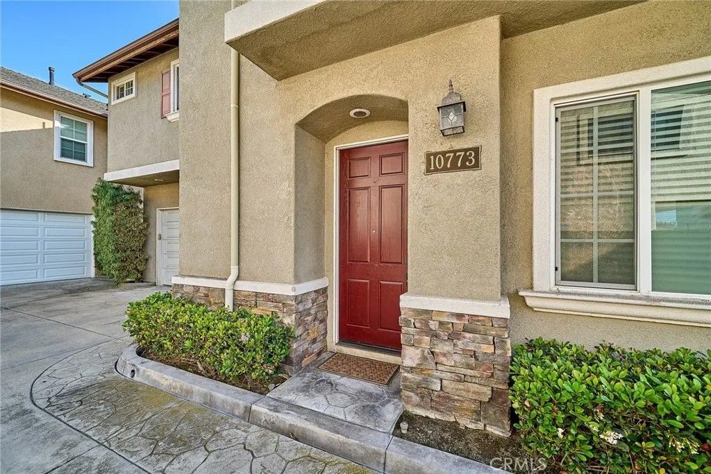Photo of 10773 Chestnut St, Los Alamitos, CA 90720 (MLS # RS26046081)