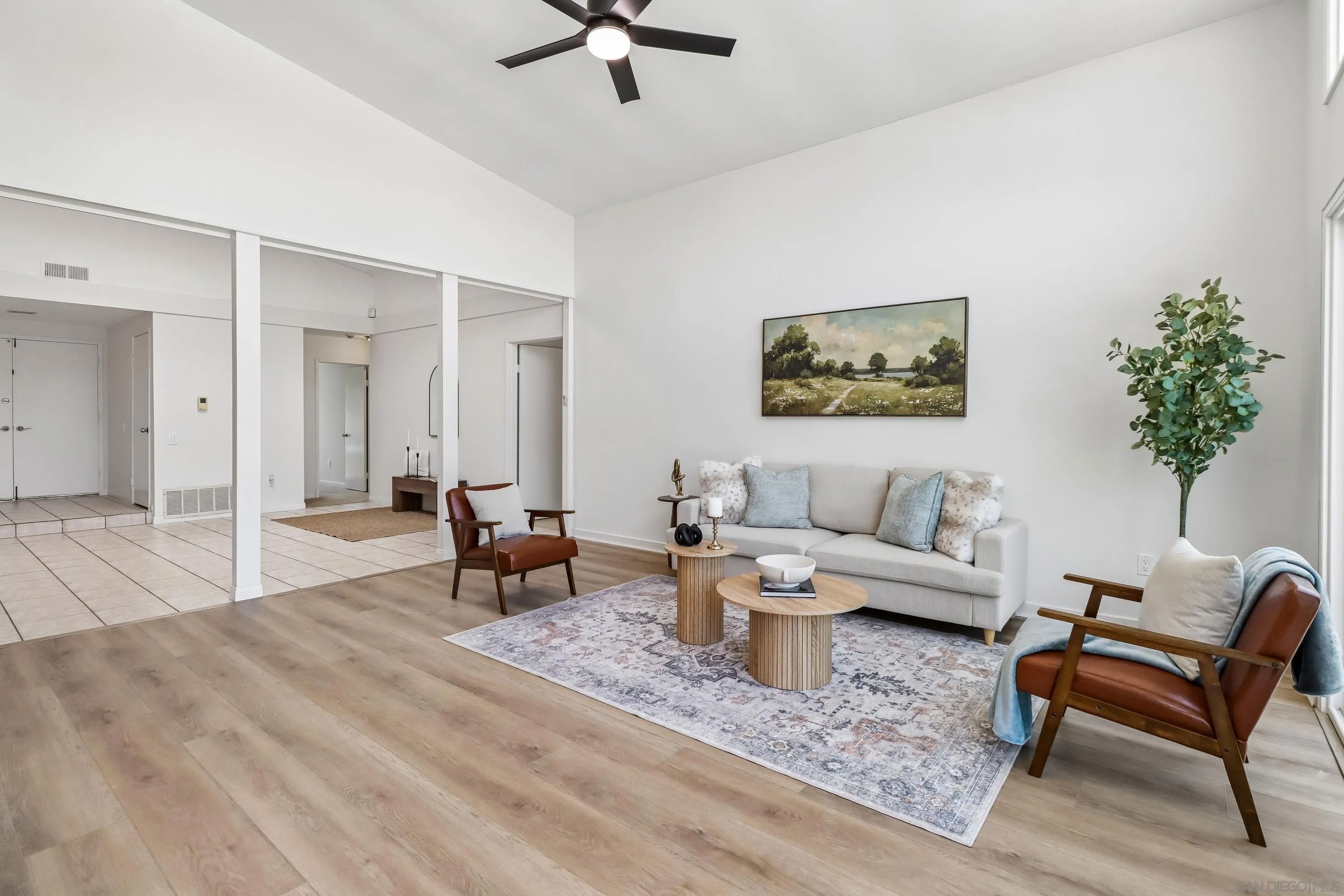 14545 Hillndale