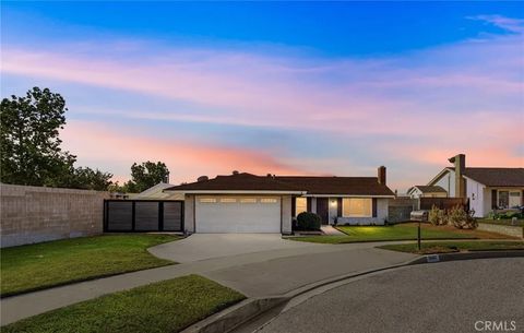 Photo of 10487 Balsa Street, Rancho Cucamonga, CA 91730 (MLS # CV25240470)