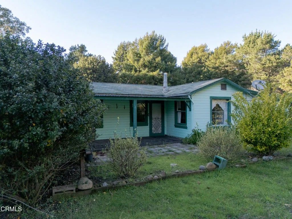 Photo of 21420 S Petaluma Avenue, Fort Bragg, CA 95437 (MLS # C1-11226)