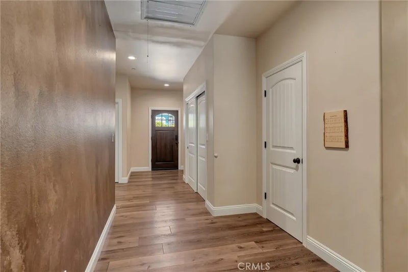 22 Pleasant Oak