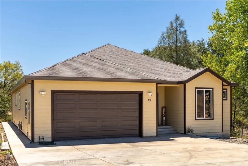 22 Pleasant Oak