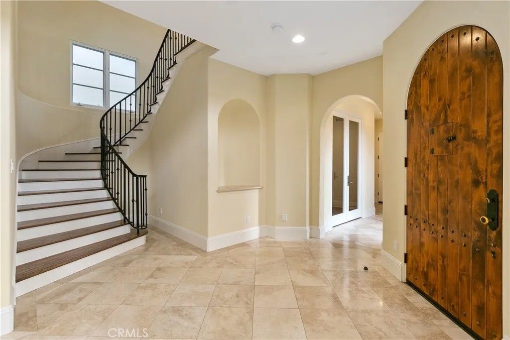 Photo of 633 21st St, Hermosa Beach, CA 90254 (MLS # SB25276961)