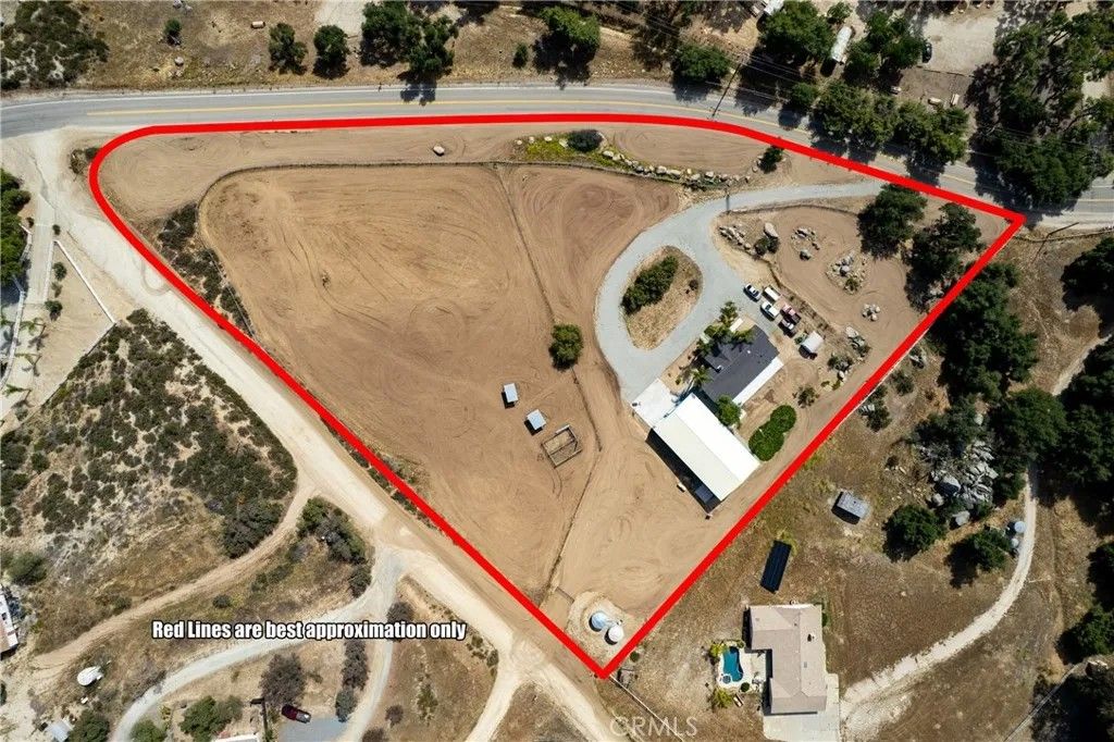 Photo of 37669 Remuda Dr, Temecula, CA 92592 (MLS # SW26093729)