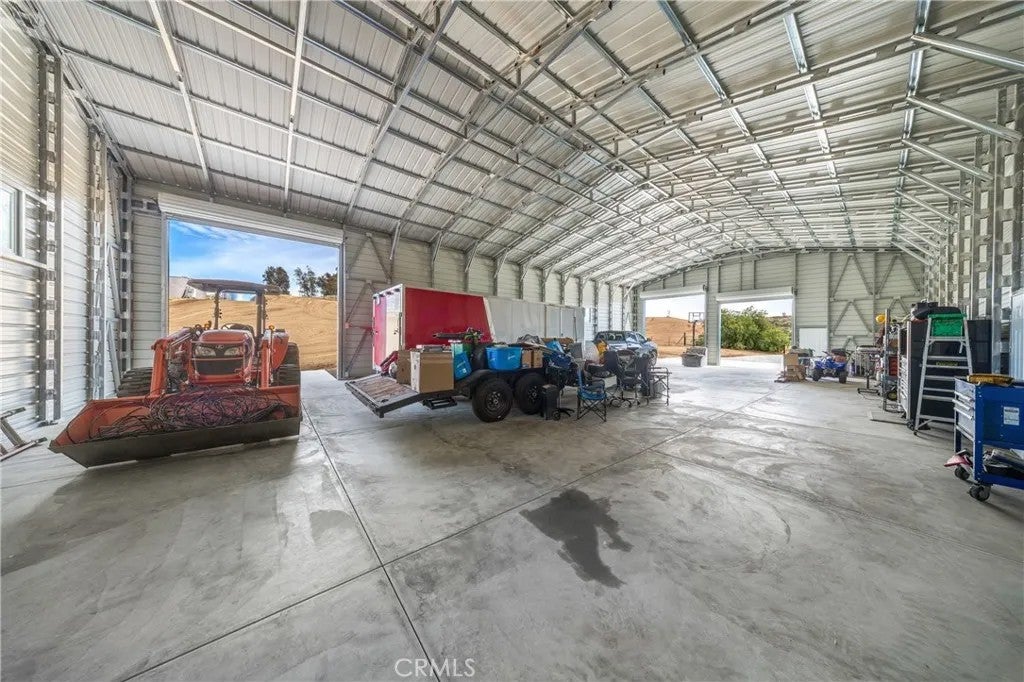 Photo of 37669 Remuda Dr, Temecula, CA 92592 (MLS # SW26093729)