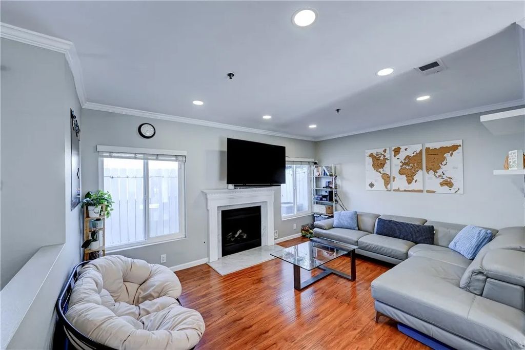 Photo of 260 Victoria Street #5, Costa Mesa, CA 92627 (MLS # PW26090215)