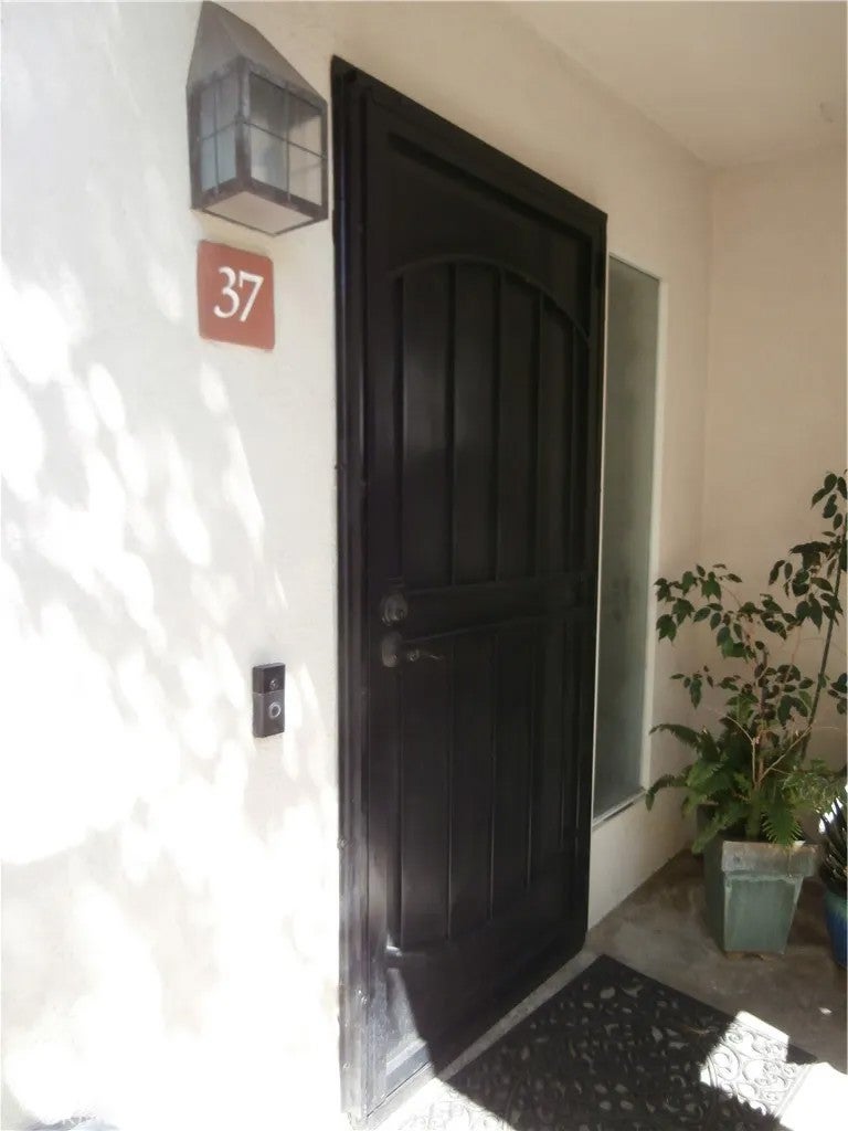 37 Via Lavendera
