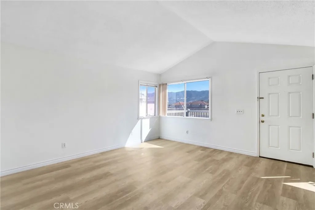 713 Walnut Drive 17
