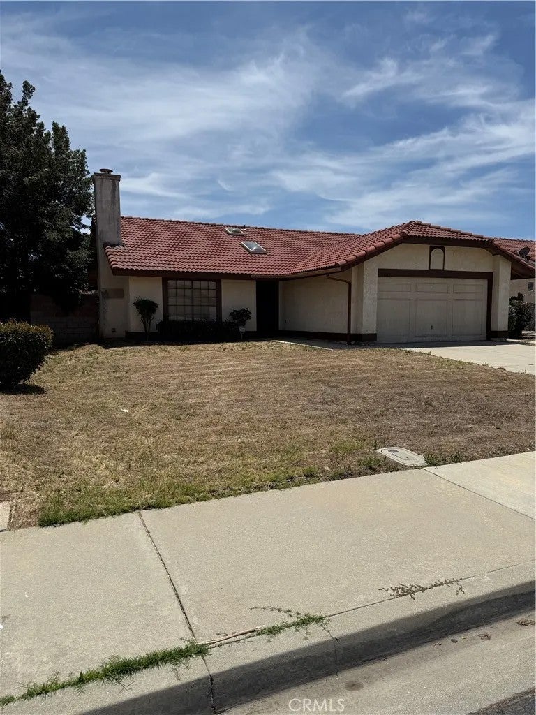 Photo of 25345 Valleywood Court, Moreno Valley, CA 92553 (MLS # SW26121370)