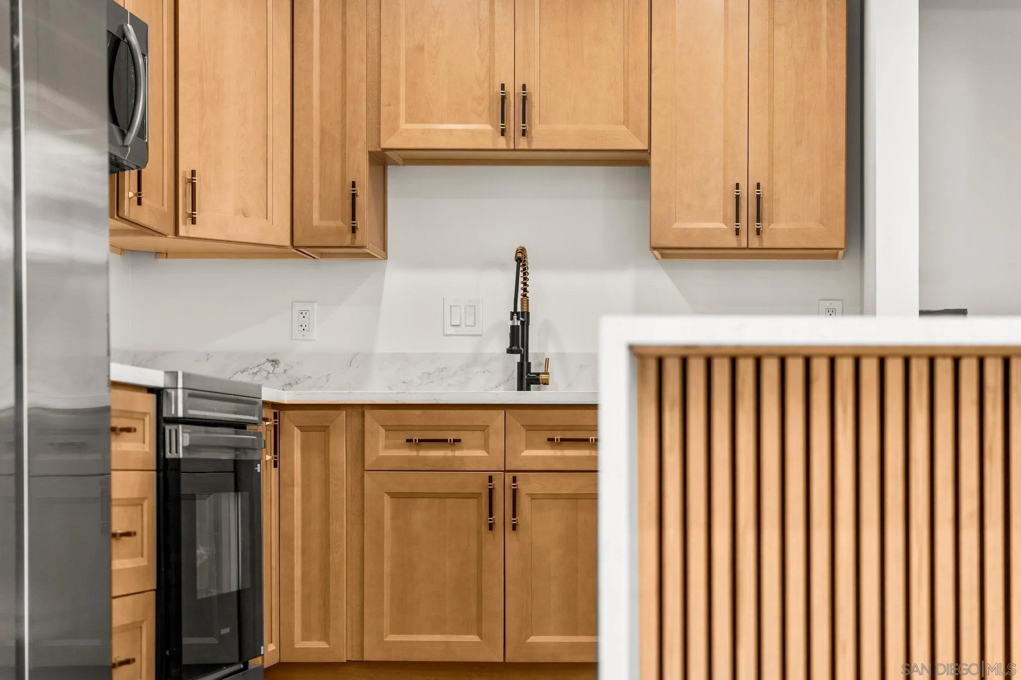 1328 Iris Ave Unit 5