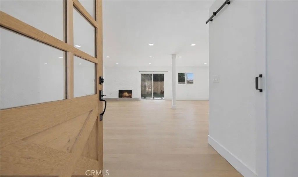Photo of 2886 Galena Ave, Simi Valley, CA 93065 (MLS # SR26113211)